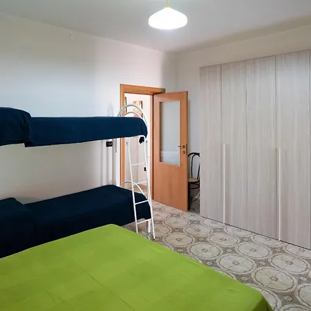 Casa Gino A 70 Mt Dalla Di
