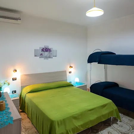 Casa Gino A 70 Mt Dalla Di Casa de Férias
